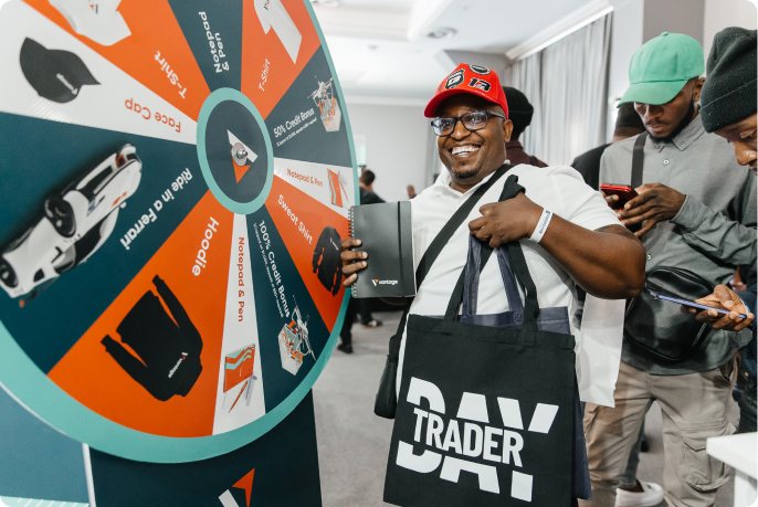 Attendee at the Vantage prize wheel